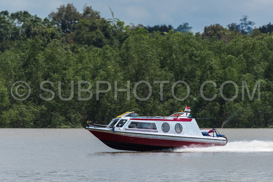Photo de bateau rapide bateau-taxi