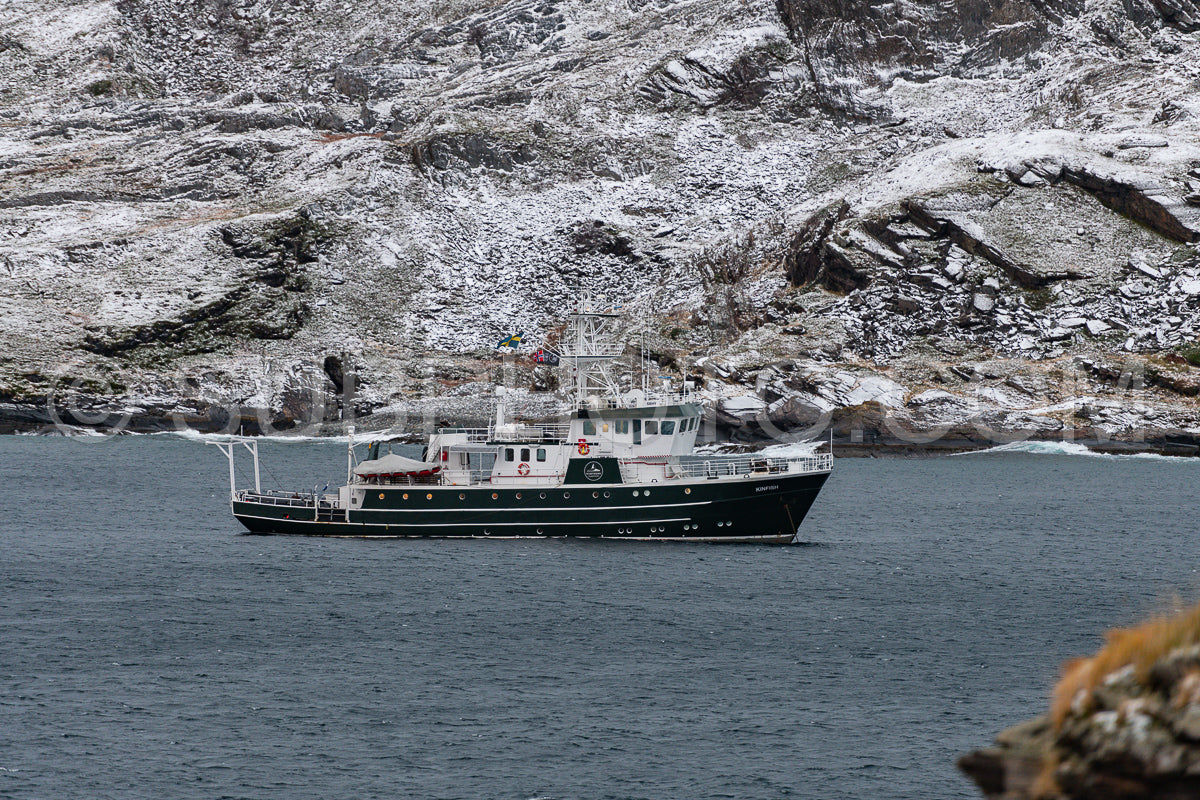 view of KvÃ¦nangen fjord from Seglvik village