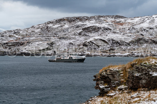 view of KvÃ¦nangen fjord from Seglvik village