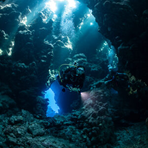 Grottes et cénotes